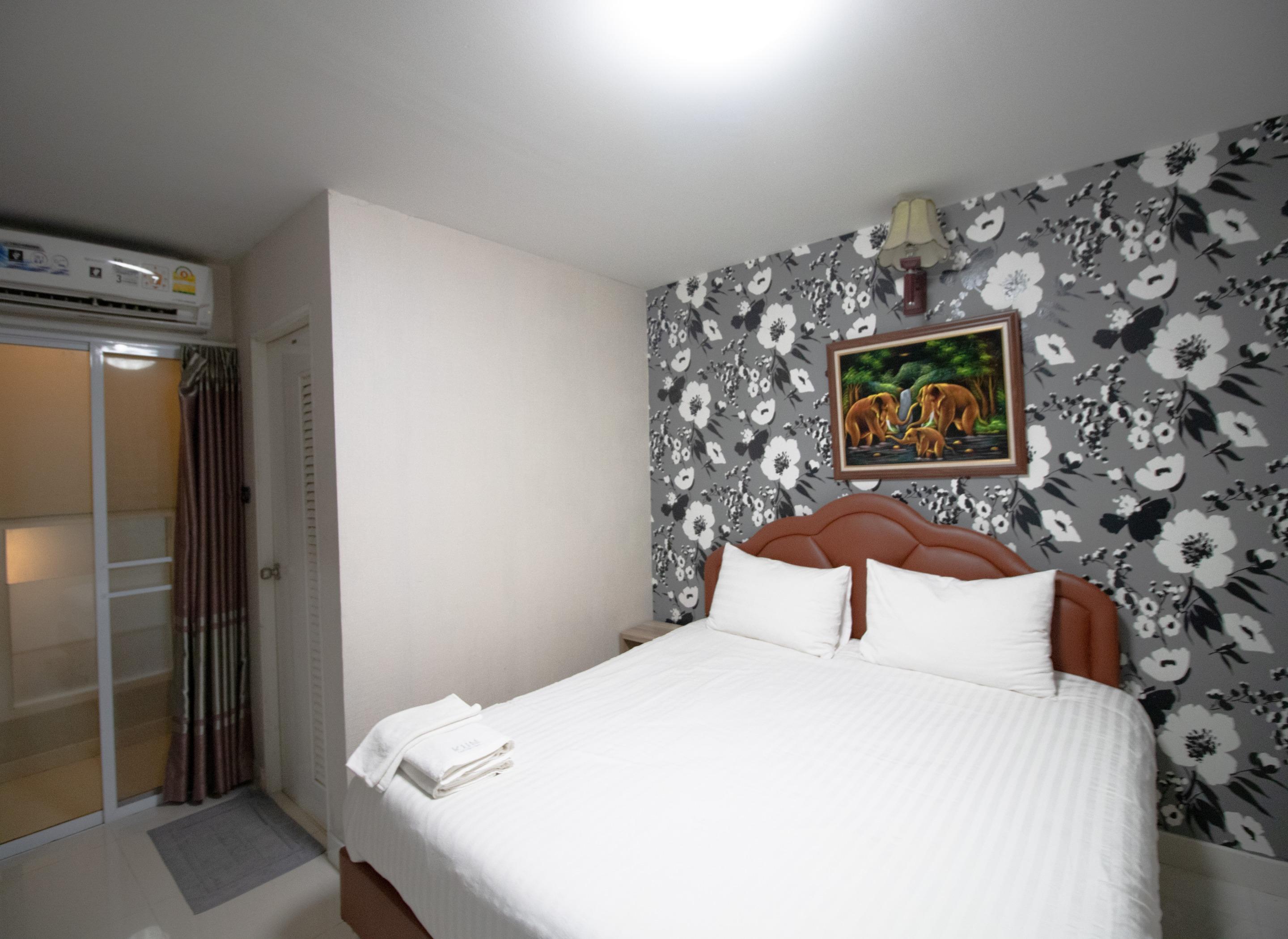 Kun Hotel Nakhonratchasima Exteriör bild